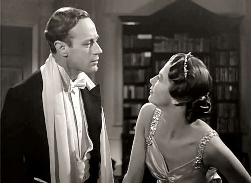 Leslie Howard and Wendy Hiller in Pygmalion